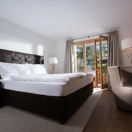 Des Alpes Superieur 3* Gstaad