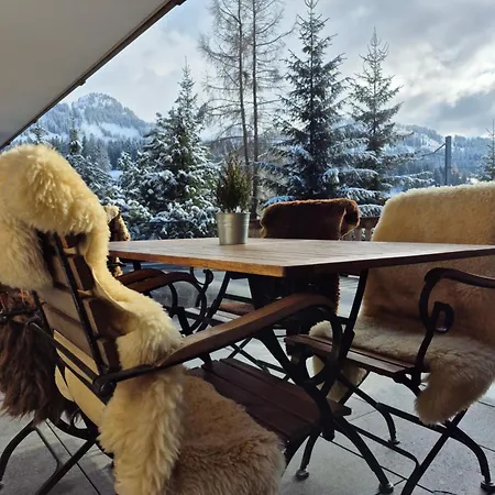 Des Alpes Superieur Hotel Gstaad