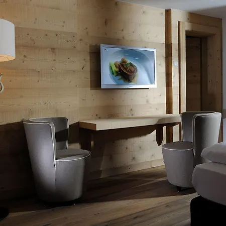 Des Alpes Superieur 3*