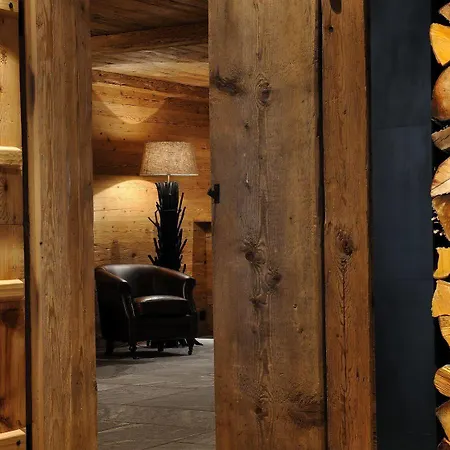 Des Alpes Superieur Hotel