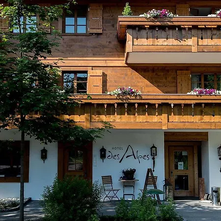 ホテル Des Alpes Superieur 3*